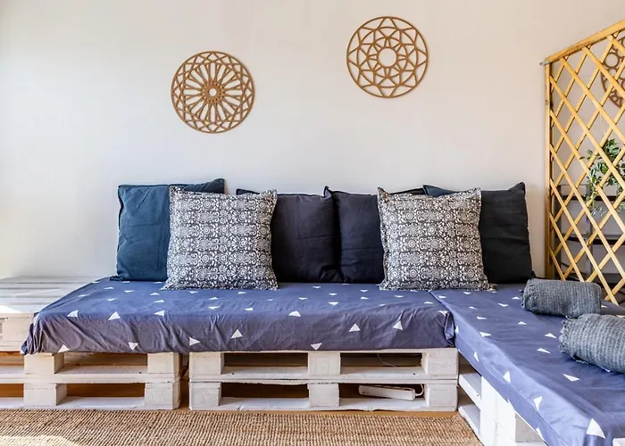 1-bedroom With Stunning River Views And Private Rooftop By Lisbeyond *