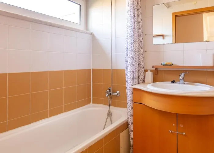 1-bedroom With Stunning River Views And Private Rooftop By Lisbeyond * Lisboa