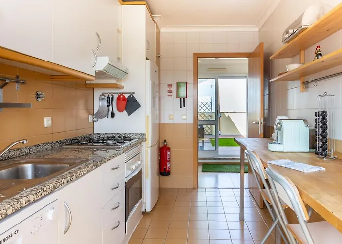 Lejlighed 1-bedroom With Stunning River Views And Private Rooftop By Lisbeyond *
