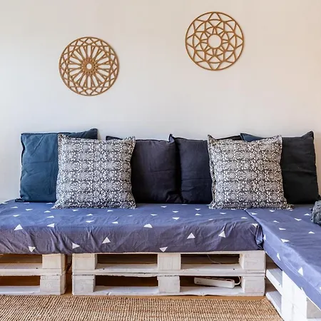 1-bedroom With Stunning River Views And Private Rooftop By Lisbeyond *