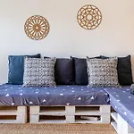 1-bedroom With Stunning River Views And Private Rooftop By Lisbeyond *